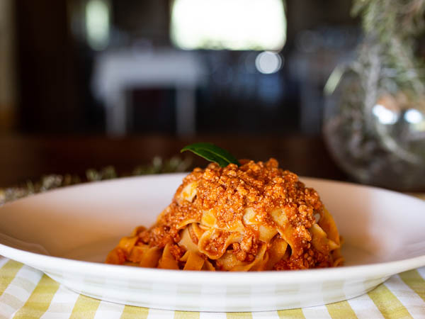 fettuccine al ragù